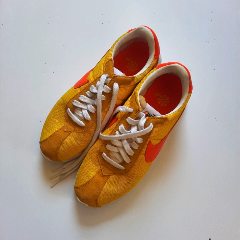 Nike shoes